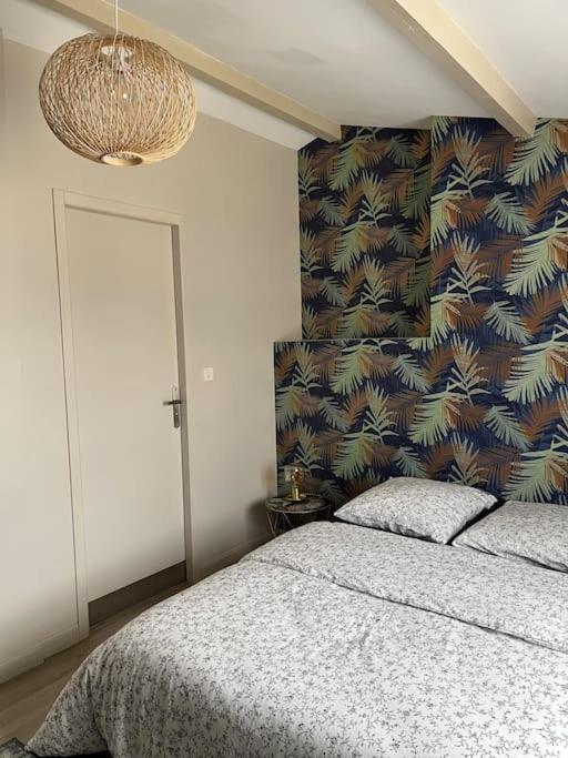 Maison Cosy Avec Parking Gratuit Жарнак Екстериор снимка